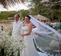 fotografia casamento Buzios RJ por Kelly Fontes