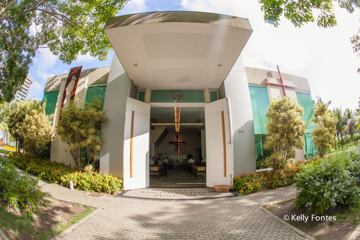 fotos de batizado RJ Alice Igreja Santo Antonio Peninsula Barra da Tijuca batismo