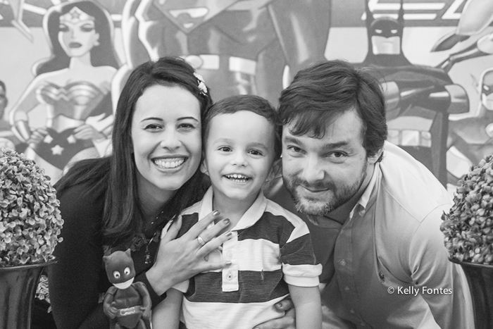 Foto festa infantil RJ Liga da Justiça por Kelly Fontes Fotografia criança pais familia