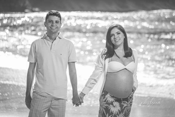 book gestante RJ Praia Vermelha Urca Carina Rio de Janeiro foto gravida de maos dadas com marido