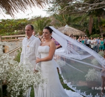 fotografia casamento Buzios RJ por Kelly Fontes